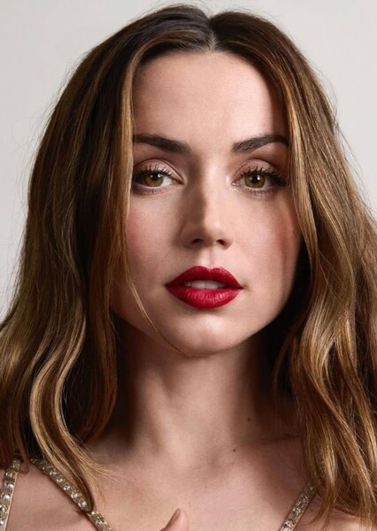 Ana de Armas photo