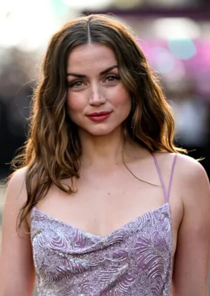 Ana de Armas photo