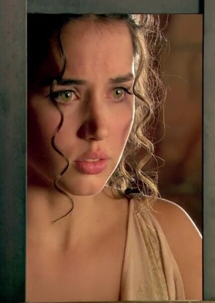 Ana de Armas photo
