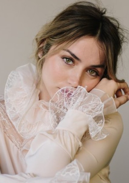 Ana de Armas photo