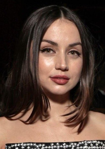 Ana de Armas photo