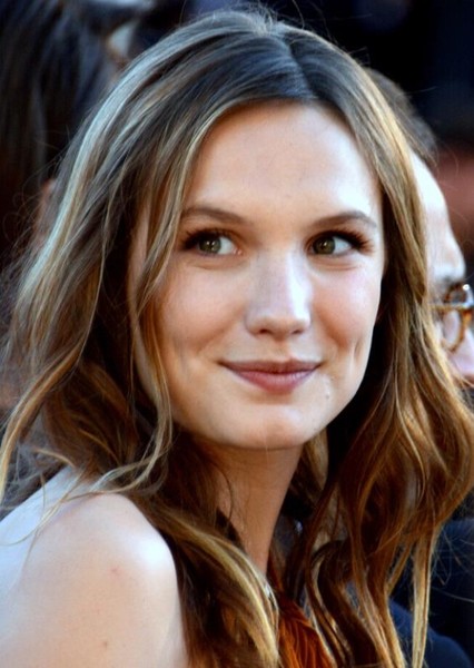 Ana Girardot photo