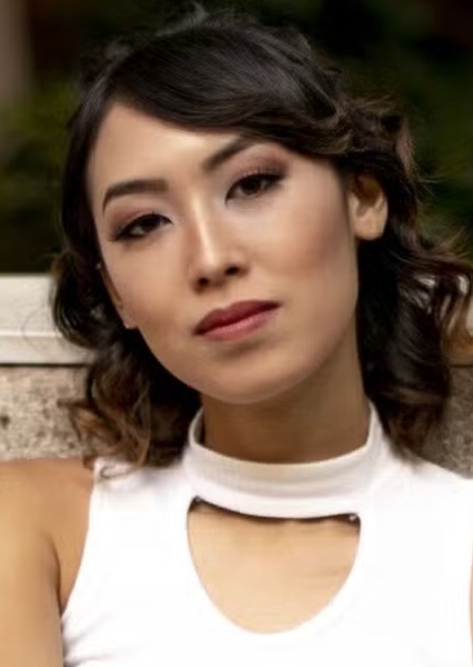 Ana Hikari photo