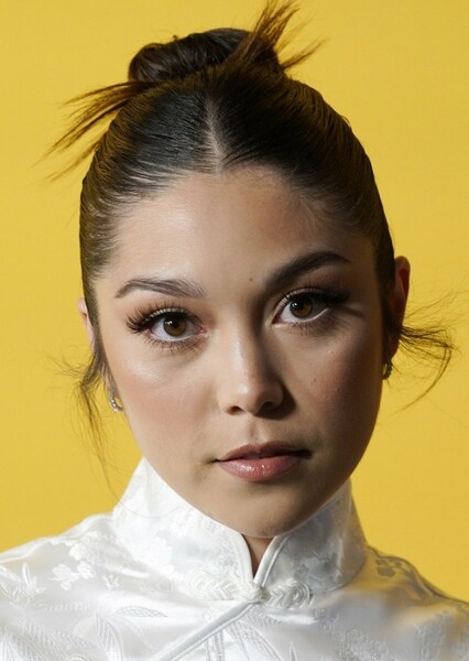 Ana Yi Puig photo