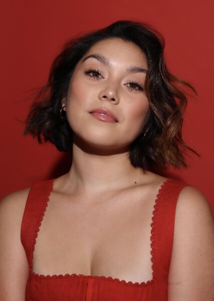 Ana Yi Puig photo