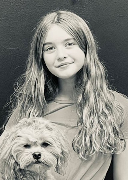 Anabelle Holloway photo