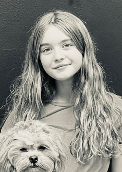 Anabelle Holloway photo