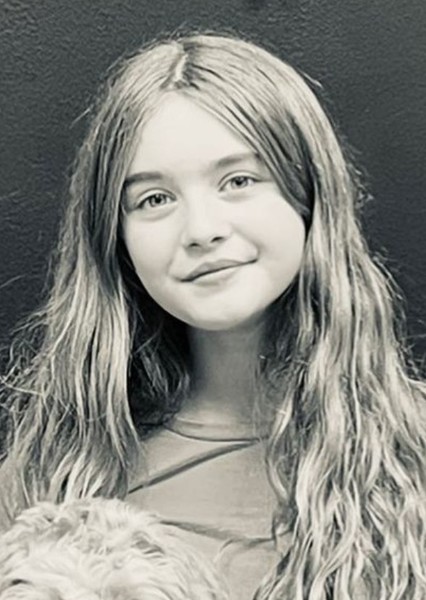 Anabelle Holloway photo