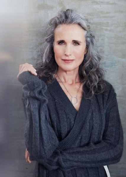 Andie MacDowell photo