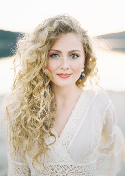 Andrea King