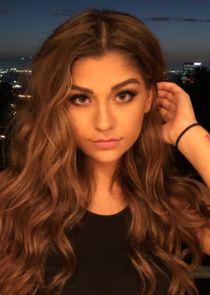 Andrea Russett photo