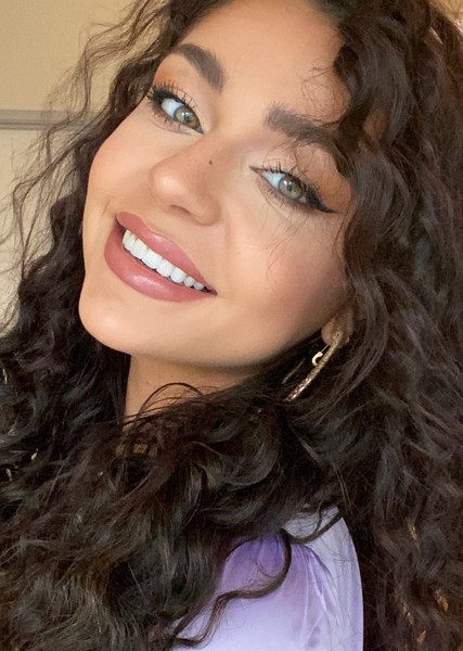 Andrea Russett