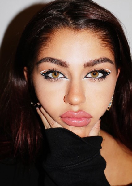 Andrea Russett photo