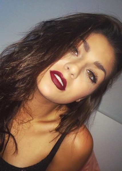 Andrea Russett photo