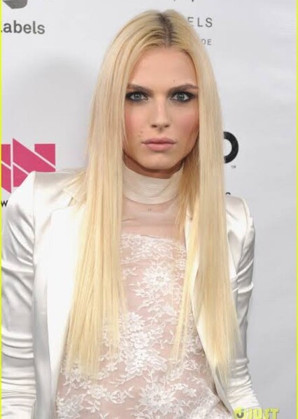 Andreja Pejić photo