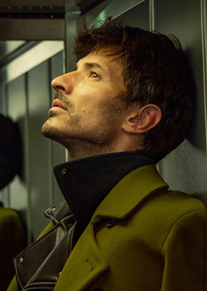 Andrés Velencoso photo