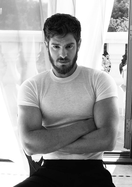 Andrew Garfield photo