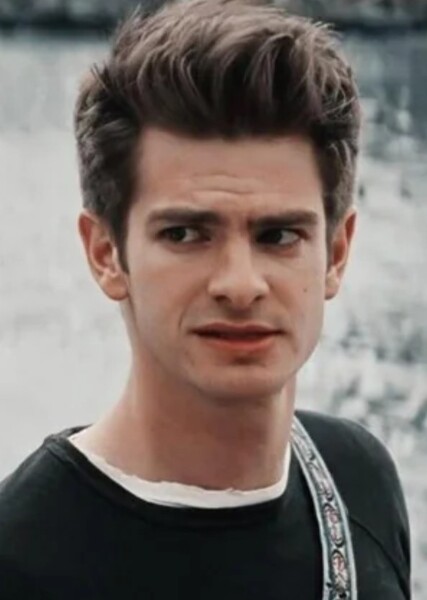Andrew Garfield photo
