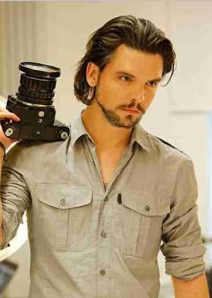 Andrew-Lee Potts photo