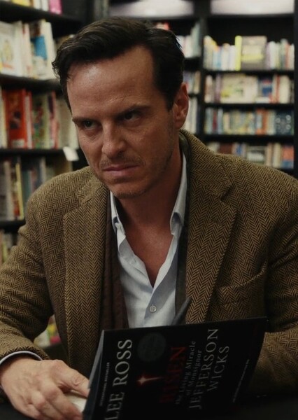 Andrew Scott photo