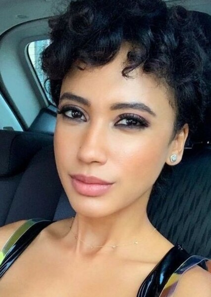 Andy Allo photo