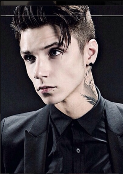 Andy Biersack photo