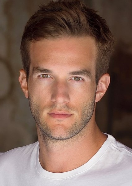 Andy Favreau photo