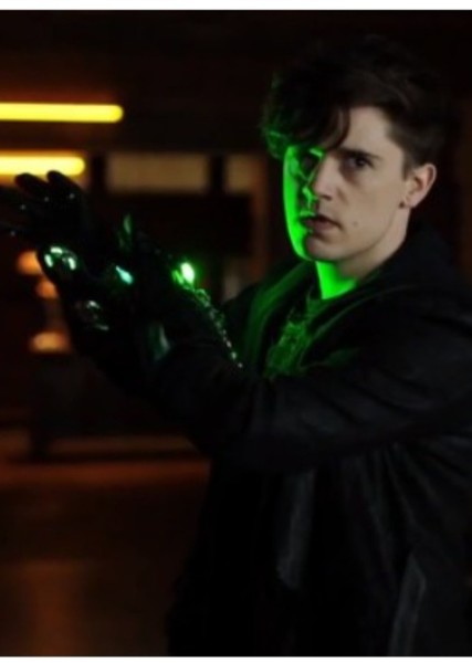 Andy Mientus photo