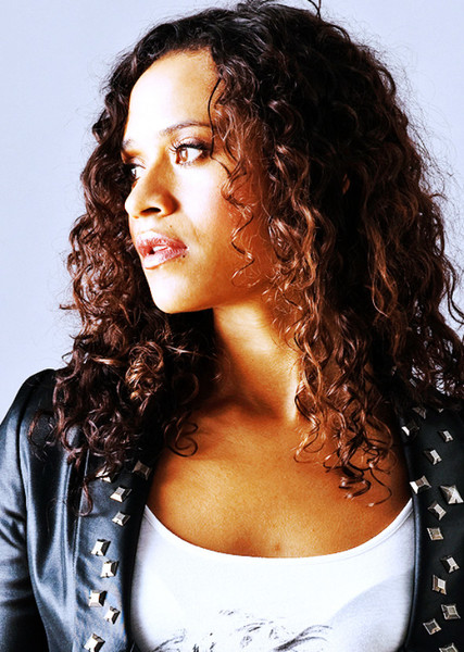 Angel Coulby photo