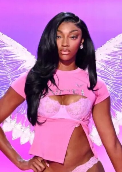 Angel Reese photo