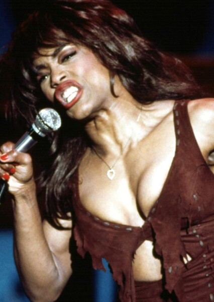 Angela Bassett photo