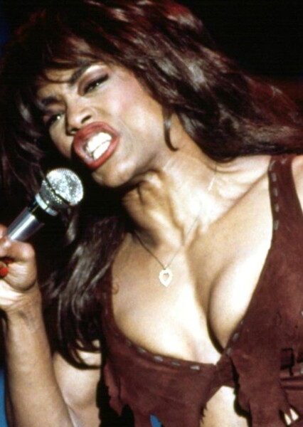 Angela Bassett photo