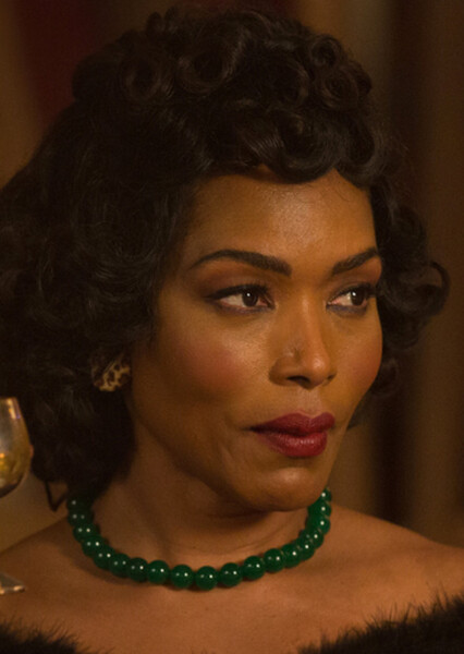 Angela Bassett