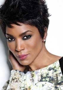Angela Bassett Photo on myCast - Fan Casting Your Favorite Stories