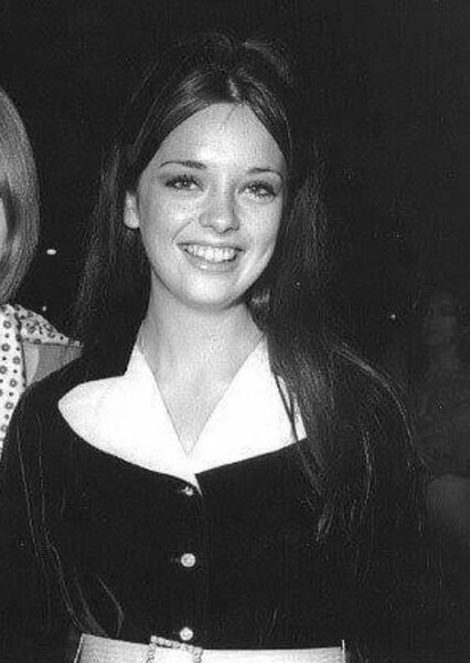 Angela Cartwright photo