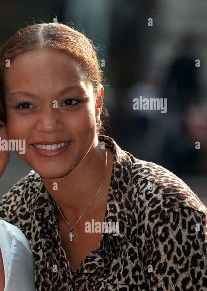 Angela Griffin photo