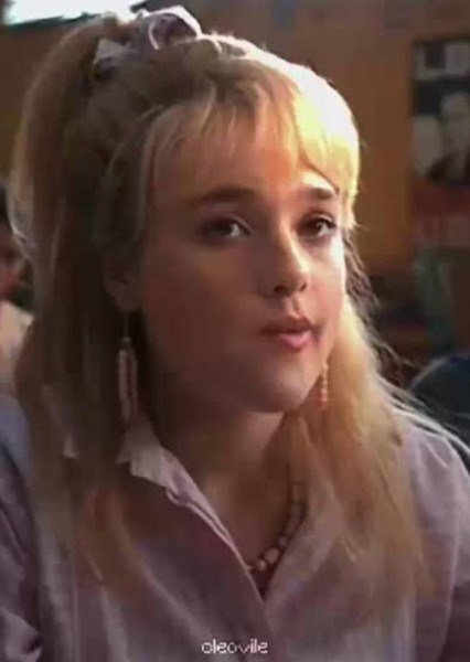 Angela (Stranger Things) photo