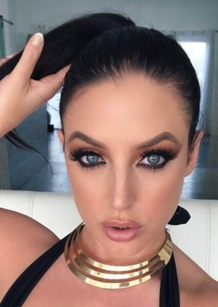 Angela White photo