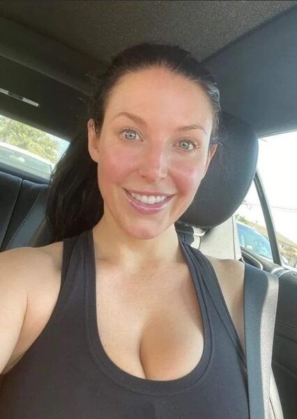 Angela White photo