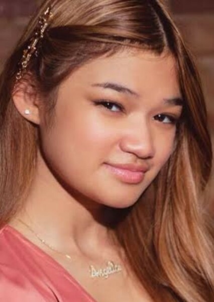 Angelica Hale photo