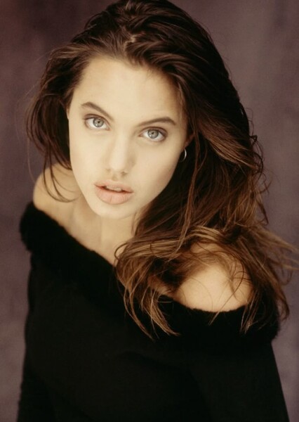 Angelina Jolie