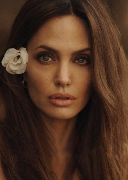 Angelina Jolie photo