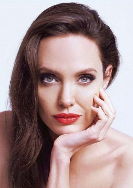 Angelina Jolie photo