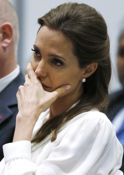 Angelina Jolie photo