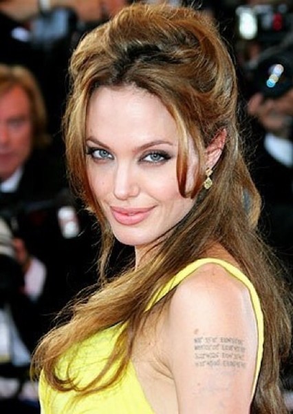 Angelina Jolie
