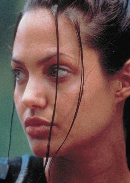 Angelina Jolie photo