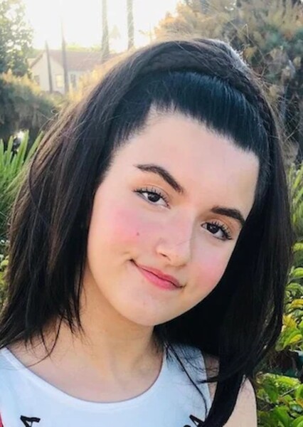 Angelina Jordan photo