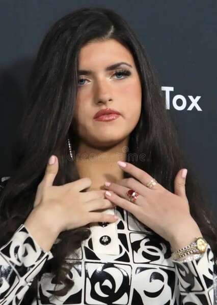 Angelina Jordan photo