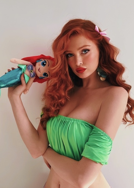 Angelina Michelle photo
