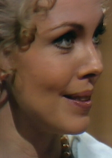 Angélique Bouchard photo